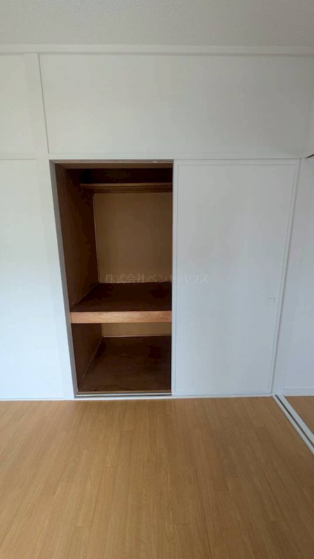ヴィラナリー旭川Ⅱ503号棟 収納