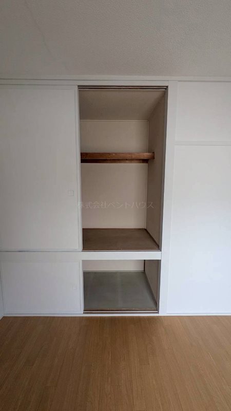 ヴィラナリー旭川Ⅱ503号棟 収納