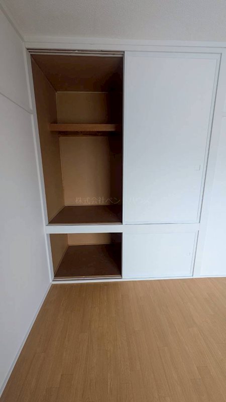 ヴィラナリー旭川Ⅱ503号棟 収納